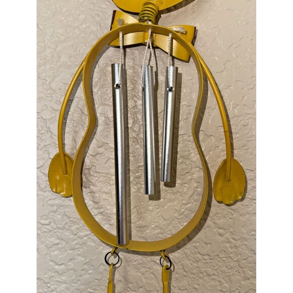 Yellow Metal Smiling Kitty Cat W/Bow Tie Wind Chimes W/Faux Rust 16” Long - Picture 8 of 11